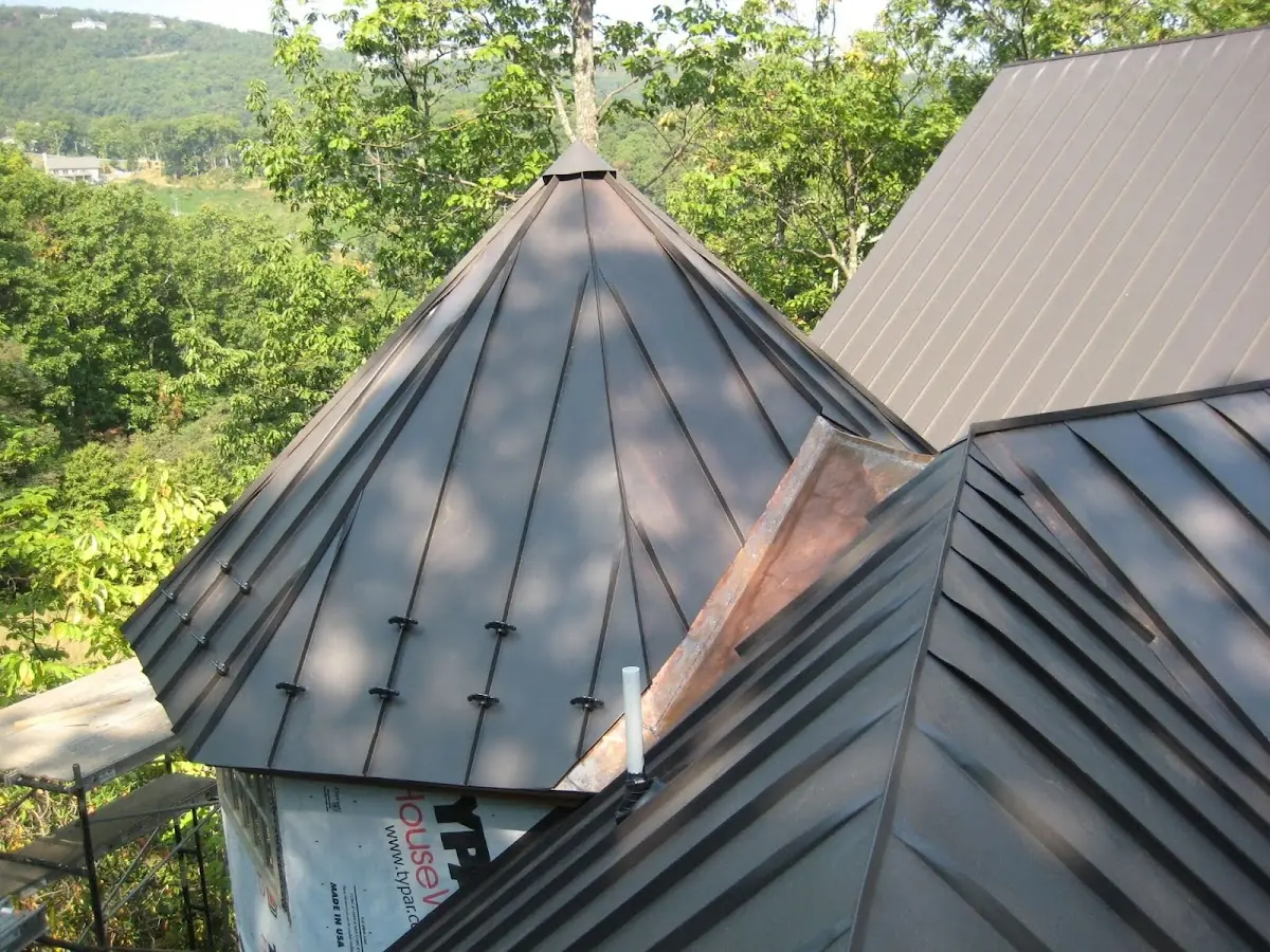 Professional Roof Tarp Installation by Craftsman Roofing in Jamaica Central - South Sumner